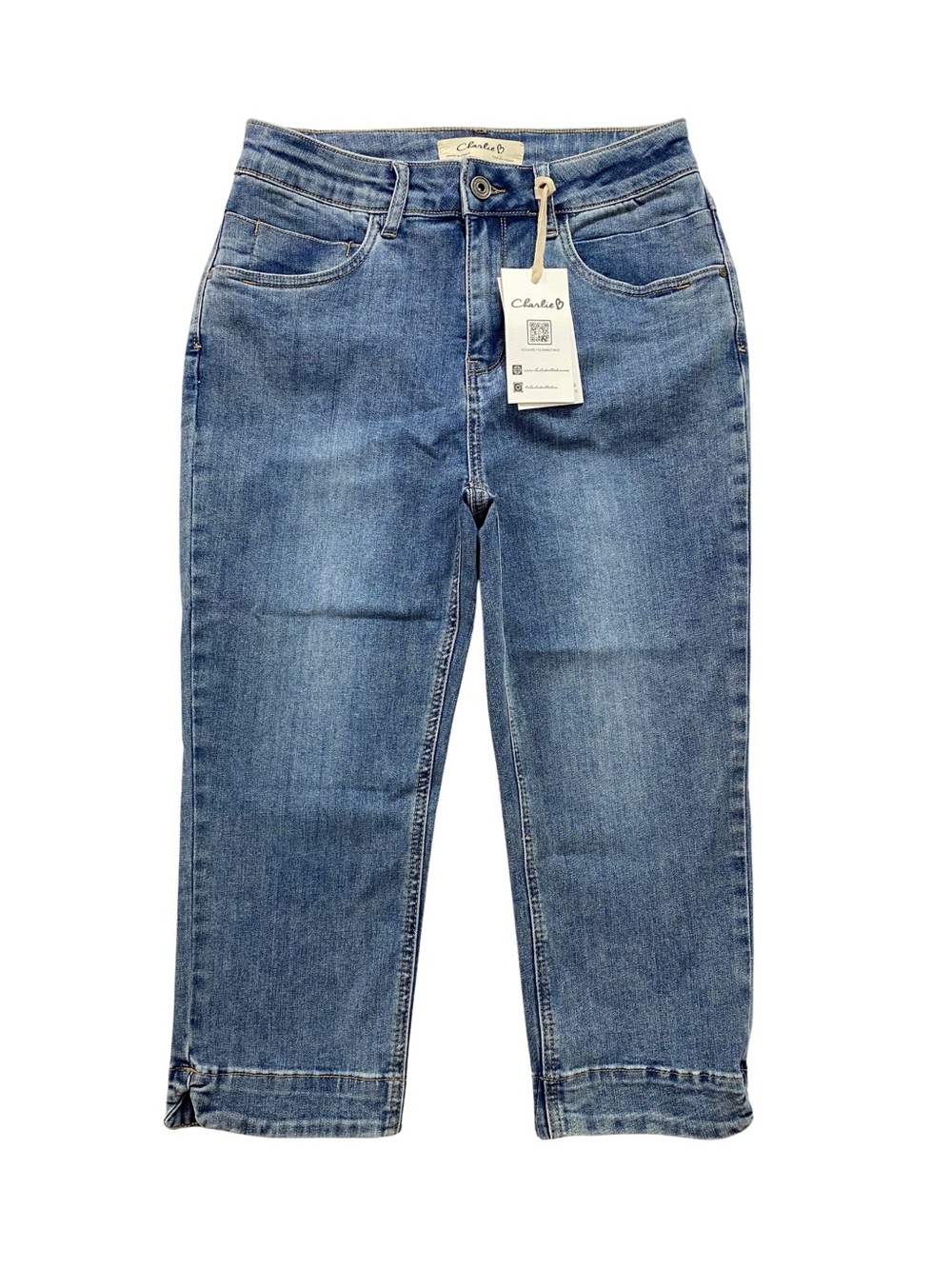 NWT Charlie B Slim Leg Capri Crop Jeans Medium Blue 4